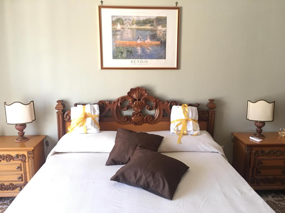 Dimora Montpellier Apartment Salerno Bagian luar foto