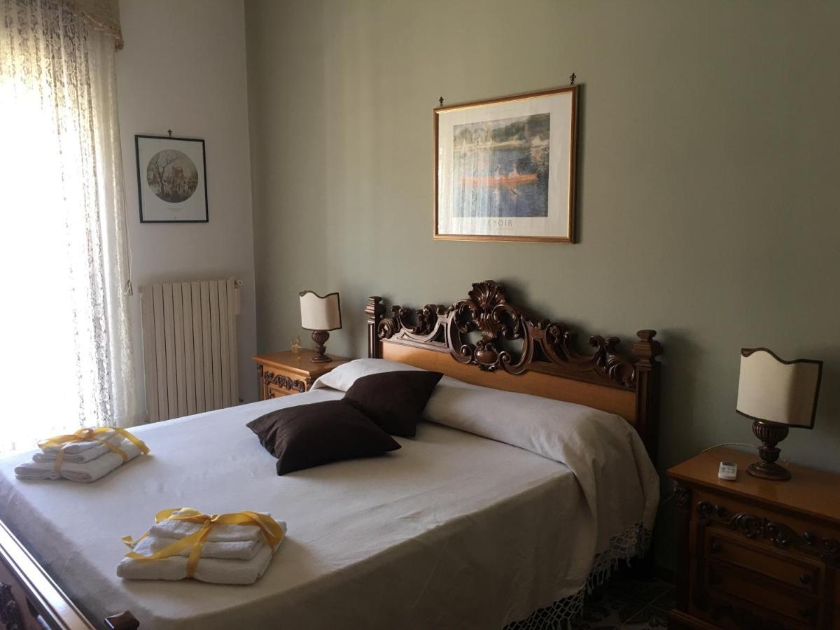 Dimora Montpellier Apartment Salerno Bagian luar foto